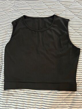 Classic Black Ribbed Sleeveless Crop Top